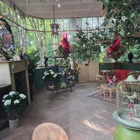 Le 46 Entre Paris Disneyland Parc Asterix Navette 公寓式酒店