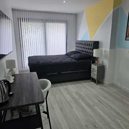 公寓式酒店 Le 46 Entre Paris Disneyland Parc Asterix Navette 马恩河畔维列